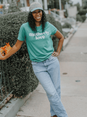 Motherly Love Philly Mom T-Shirt - Kelly Green Women’s Tee