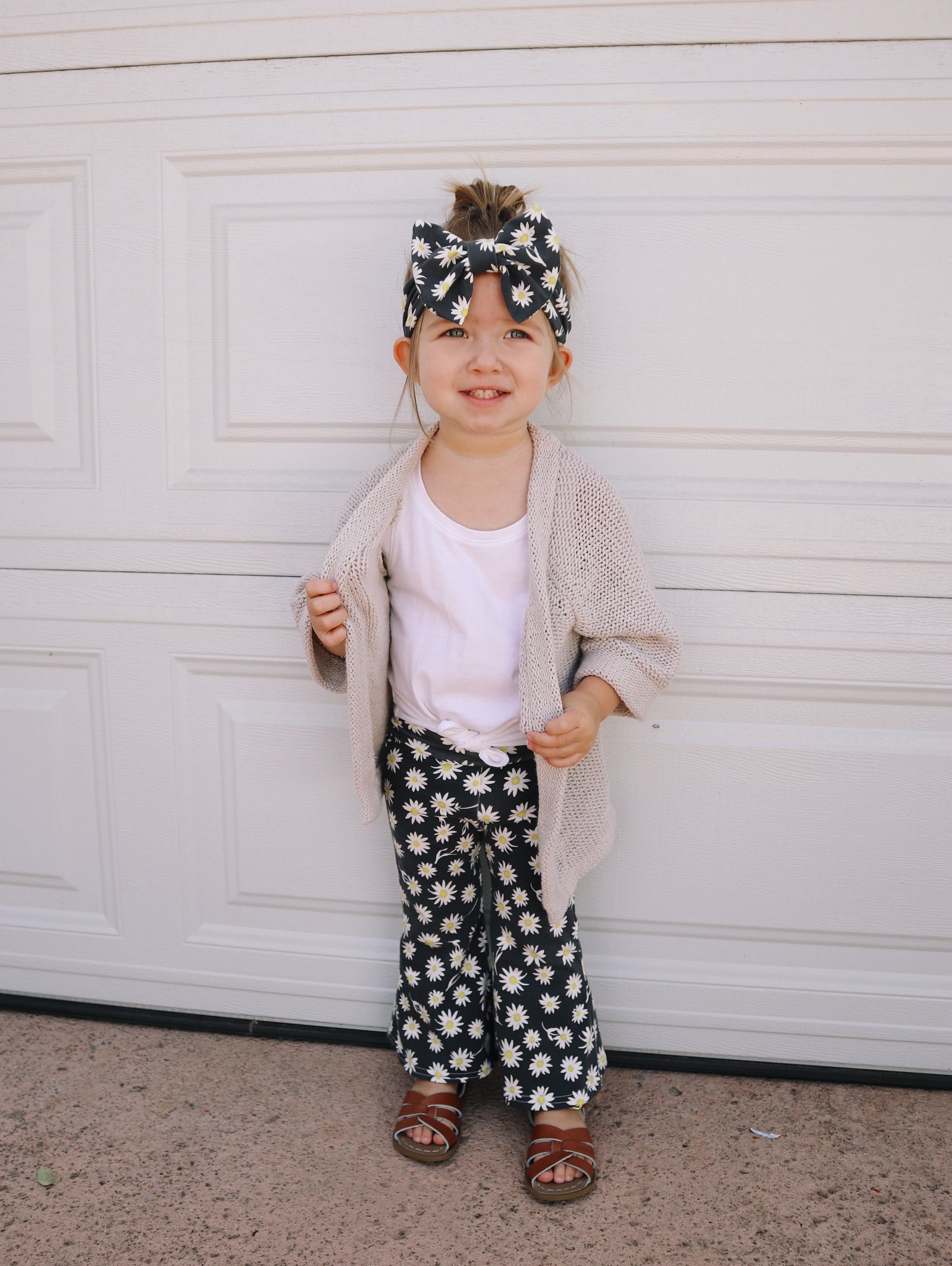baby girl, toddler girl daisy bell bottom pants leggings