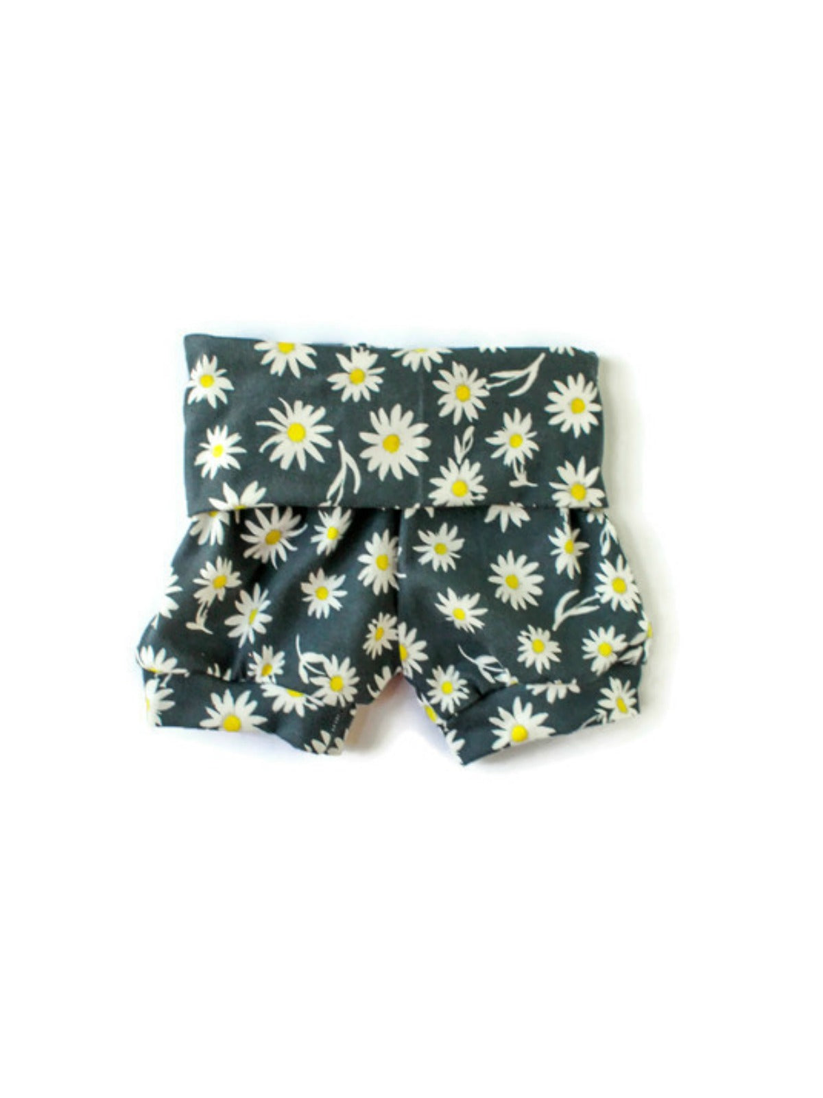 baby girl toddler girl daisies shorts